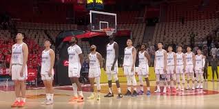 他不仅通过 他不仅通过